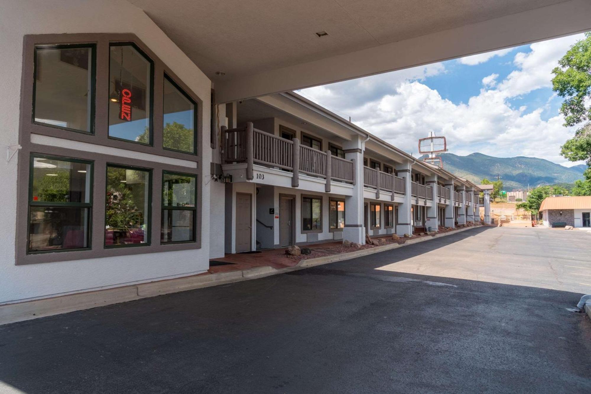 Quality Inn & Suites Manitou Springs At Pikes Peak Luaran gambar
